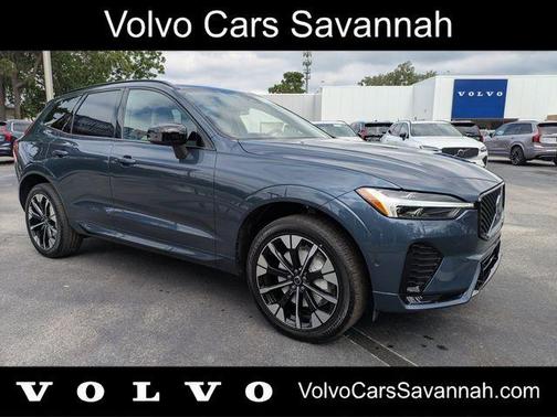 Denim Blue Metallic 2026 Volvo XC60 B5 Plus