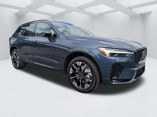 Denim Blue Metallic 2026 Volvo XC60 B5 Plus