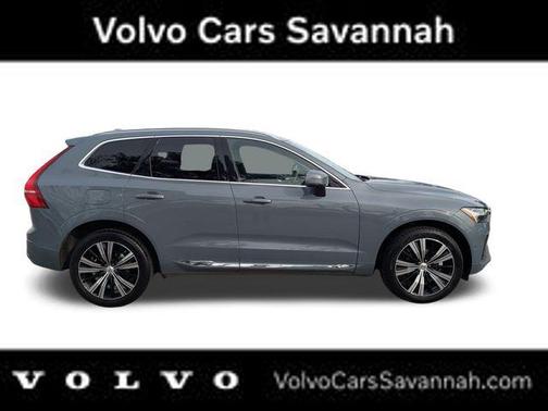 2023 Volvo XC60 B5 Plus Bright Theme