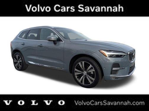 2023 Volvo XC60 B5 Plus Bright Theme