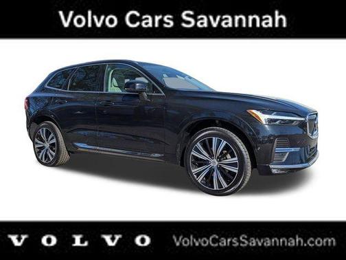 Black 2023 Volvo XC60 B5 Plus Bright Theme