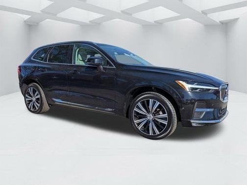 Black 2023 Volvo XC60 B5 Plus Bright Theme