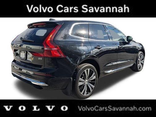2023 Volvo XC60 B5 Plus Bright Theme