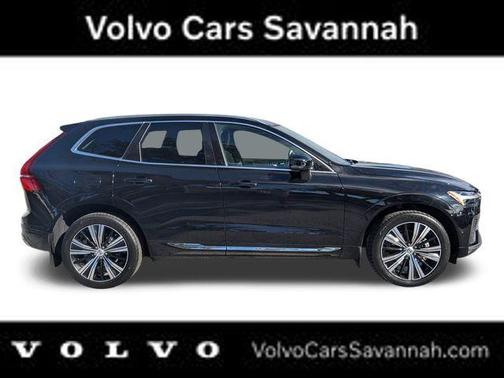 2023 Volvo XC60 B5 Plus Bright Theme