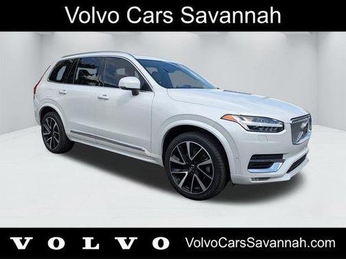 Crystal White 2023 Volvo XC90 B5 Plus