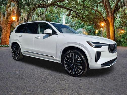 2026 Volvo XC90 B6 Ultra 7-Seater