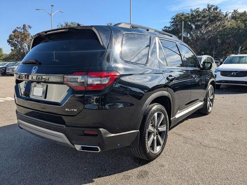 2025 Honda Pilot Elite