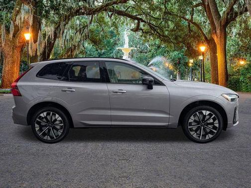 2026 Volvo XC60 Plug-In Hybrid T8 Ultra