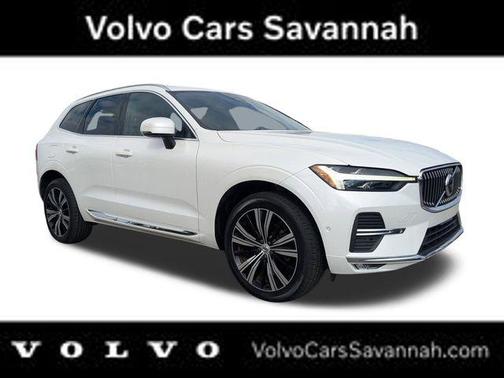 2023 Volvo XC60 B5 Plus Bright Theme