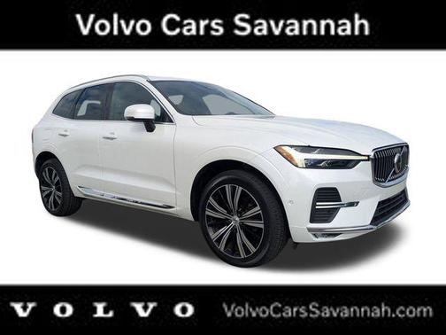 2023 Volvo XC60 B5 Plus Bright Theme