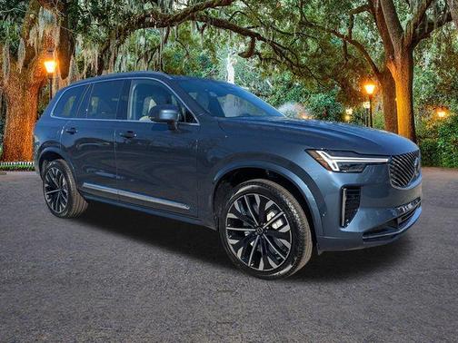 2026 Volvo XC90 B6 Plus 7-Seater