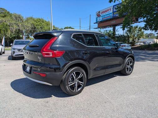 Black 2025 Volvo XC40 B5 Core Bright Theme