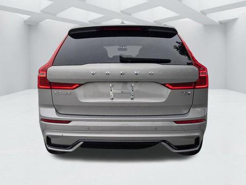 Silver 2025 Volvo XC60 Plug-In Hybrid T8 Core