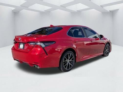 Red 2021 Toyota Camry SE