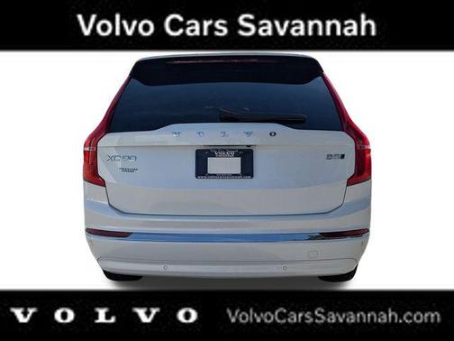 2024 Volvo XC90 B5 Plus Bright Theme