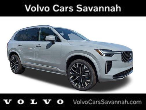 2025 Volvo XC90 B6 Plus 7-Seater