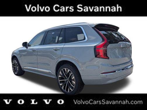 2025 Volvo XC90 B6 Plus 7-Seater