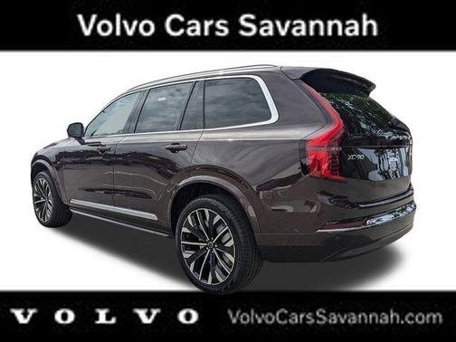2025 Volvo XC90 B5 Core