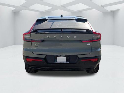 Sage Green Metallic 2023 Volvo C40 Recharge Pure Electric Twin Ultimate