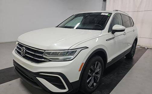 2023 Volkswagen Tiguan 2.0T SE