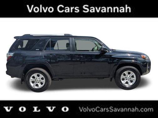 Midnight Black Metallic 2024 Toyota 4Runner SR5