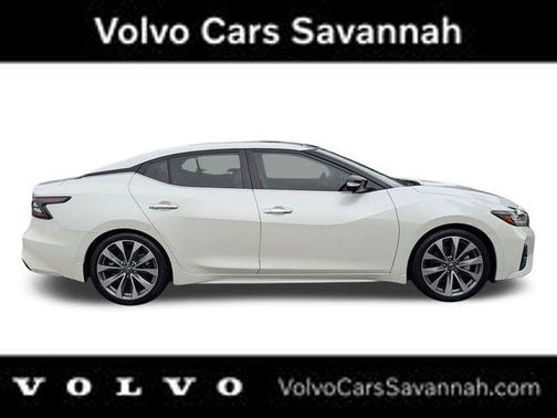 2022 Nissan Maxima Platinum