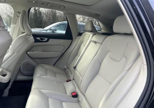 2023 Volvo XC60 B5 Core