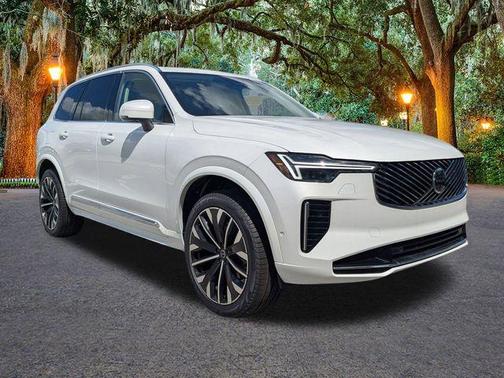 2026 Volvo XC90 B6 Ultra 7-Seater