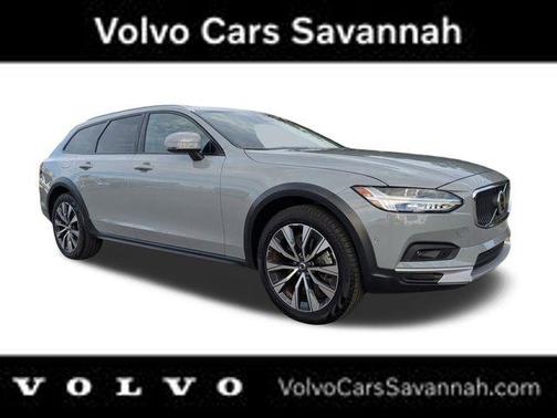 2024 Volvo V90 Cross Country B6 Plus