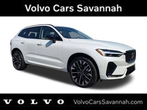 2026 Volvo XC60 B5 Ultra