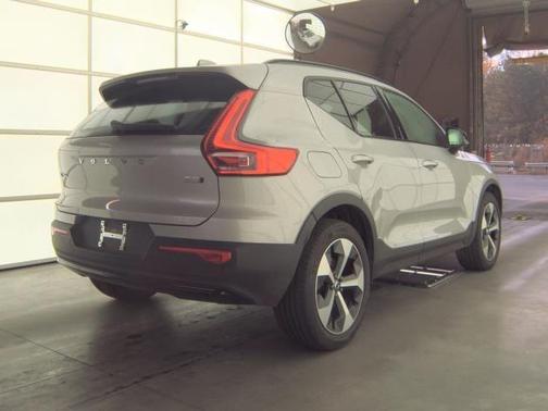 Silver 2025 Volvo XC40 B5 Plus Dark Theme