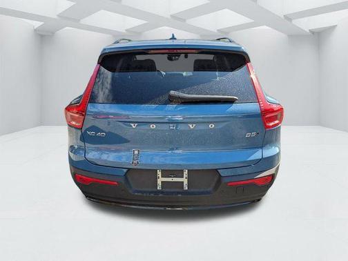 Blue Metallic 2025 Volvo XC40 B5 Plus Dark Theme