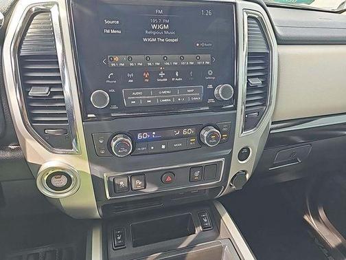 2021 Nissan Titan SV