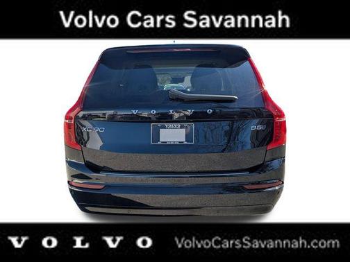 2023 Volvo XC90 B5 Core