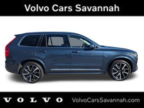 2023 Volvo XC90 B5 Plus