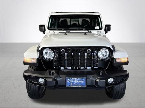 2021 Jeep Gladiator Willys 4x4