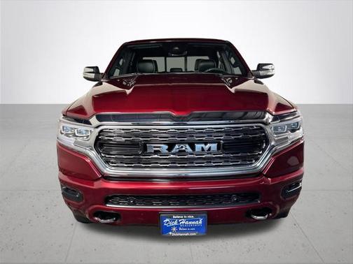 2021 RAM 1500 Limited Crew Cab 4x4 64' Box