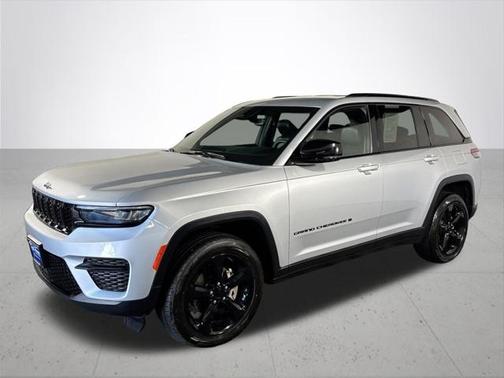 2023 Jeep Grand Cherokee Altitude 4x4