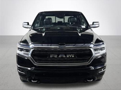 2023 RAM 1500 Limited Crew Cab 4x4 57' Box