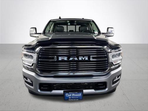 2023 RAM 2500 Laramie Crew Cab 4x4 64' Box