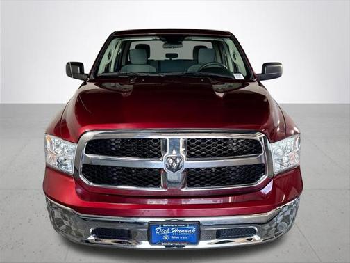 2022 RAM 1500 Classic SLT Crew Cab 4x4 57' Box