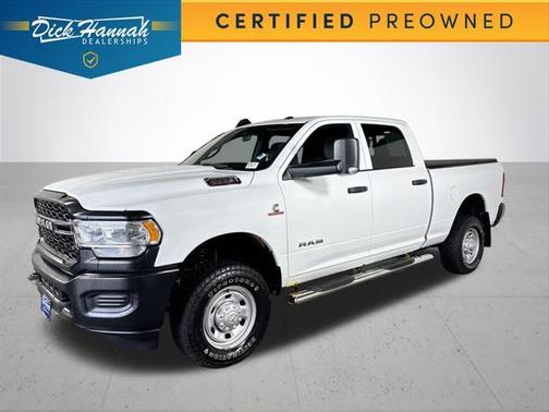 2022 RAM 2500 Tradesman Crew Cab 4x4 64' Box