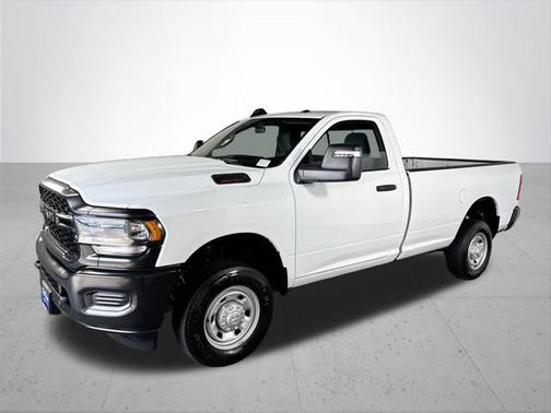 2024 RAM 2500 Tradesman Regular Cab 4x4 8 Box