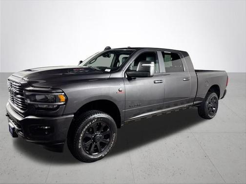 2024 RAM 2500 Laramie Crew Cab 4x4 64' Box