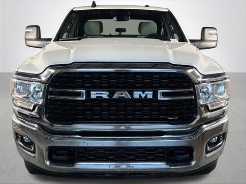 2023 RAM 2500 Big Horn Crew Cab 4x4 64' Box