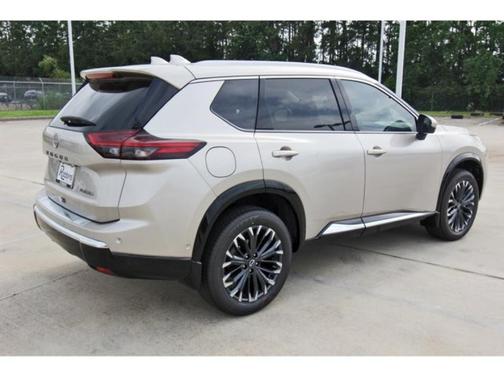 2025 Nissan Rogue Platinum