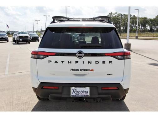 2025 Nissan Pathfinder Rock Creek