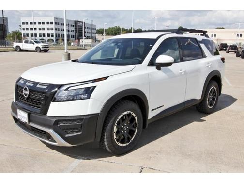 2025 Nissan Pathfinder Rock Creek