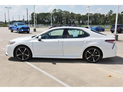 2019 Toyota Camry XSE