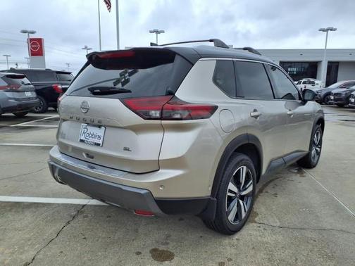 2t Chpn Blk Roo 2024 Nissan Rogue SL